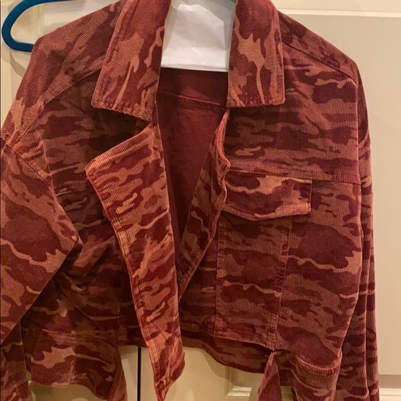 Jacket - Picture 1 of 2